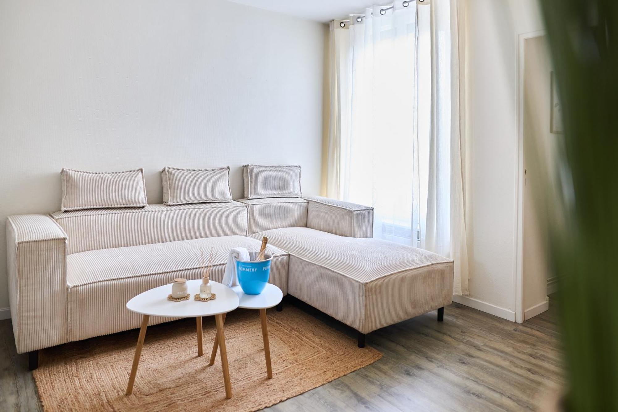 Le Petillant, Gare Centre-Ville, Netflix, Wifi Reims Kültér fotó